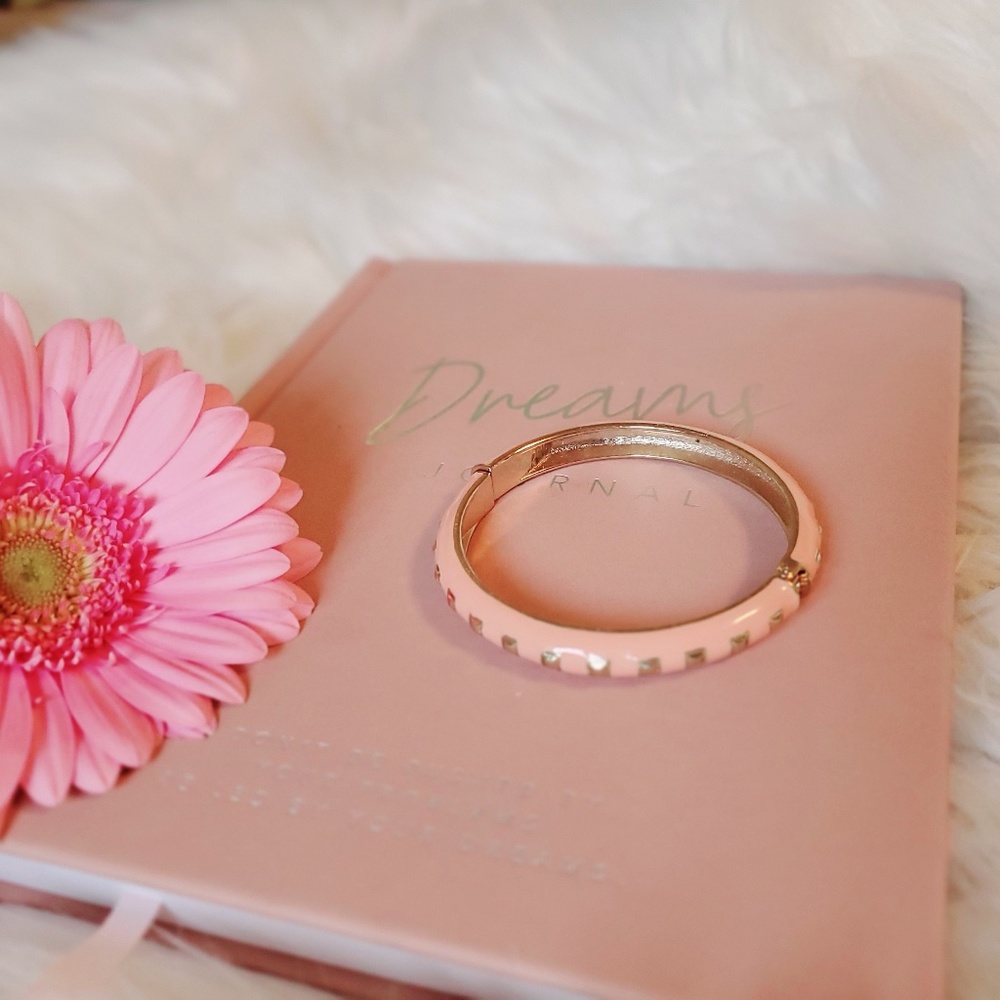Beautiful Peach Bangle
